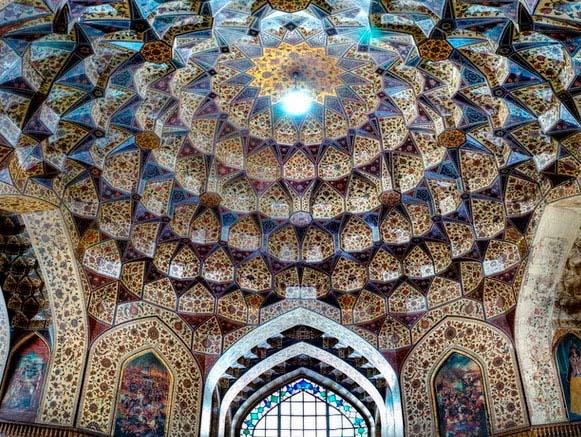 عمارت کلاه فرنگی شیراز